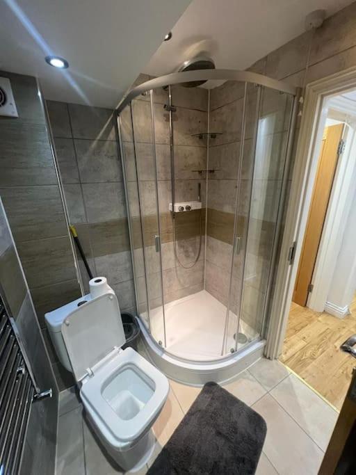 2 Bedroom Apartment In Hampdenrd London Eksteriør billede